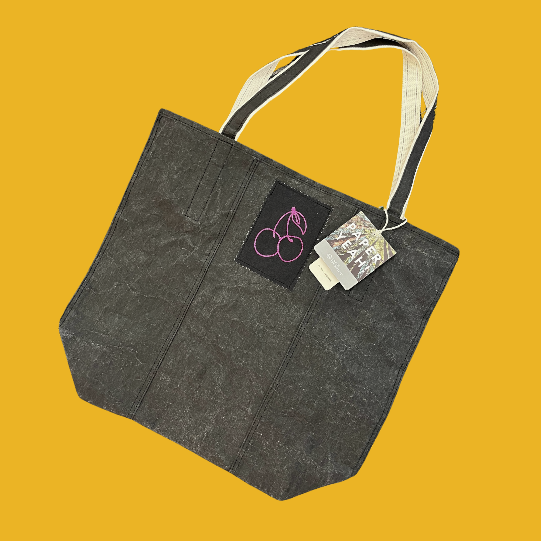 "Show Class Paper Tote" 2024