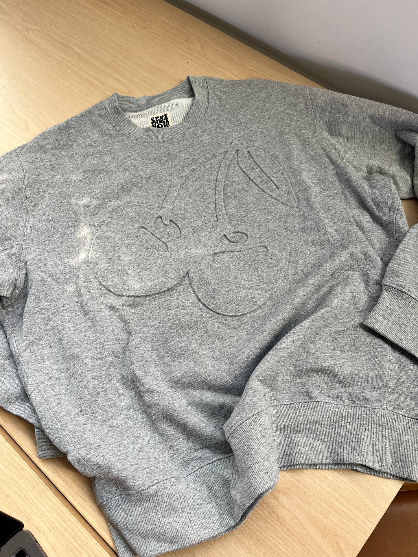 EMBOSSED CHERRY CREW